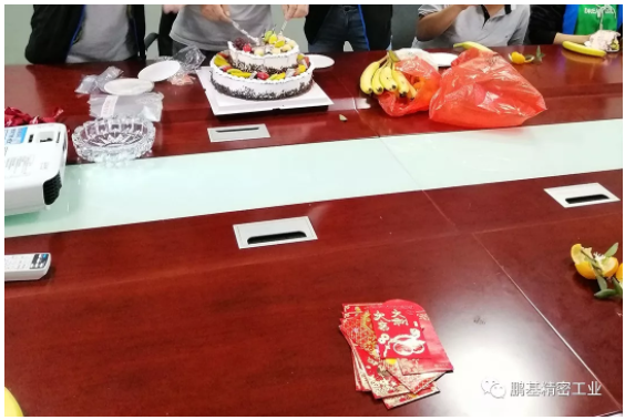 攜手同心·感恩有你 千亿体育球盟会11月生日會溫馨舉辦